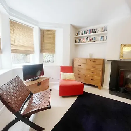 Unique & Homely With Own Access *