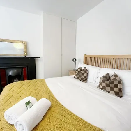 Unique & Homely With Own Access