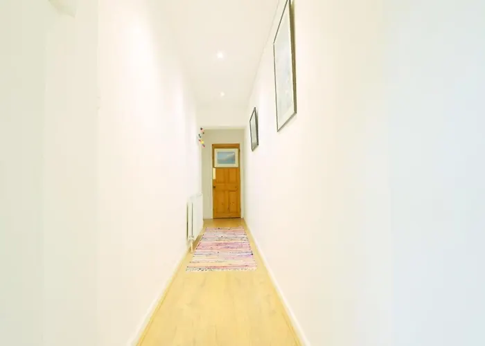 Unique & Homely With Own Access Prázdninový dům